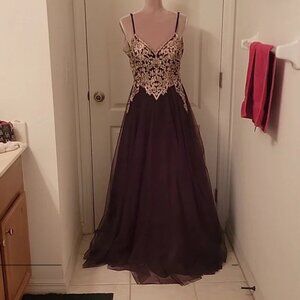 Say Yes to the Prom Burgendy and Gold Long Formal Gown Sz 3